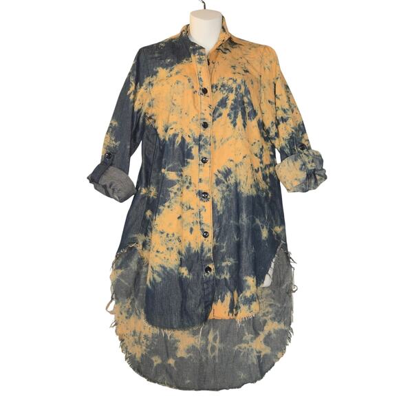 Thrill Jeans Women Medium Button Up Hi Low Shirt Tie Dye Roll Tab Distressed 1.5 - Picture 1 of 12